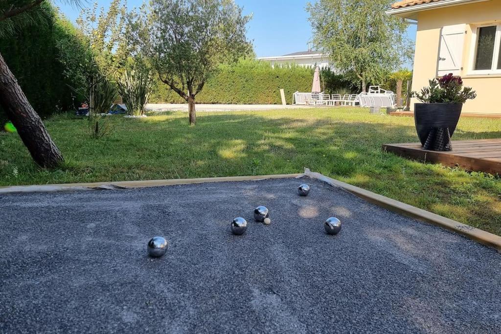 Ares, Villa Mapouchet, Piscine Extérieur photo
